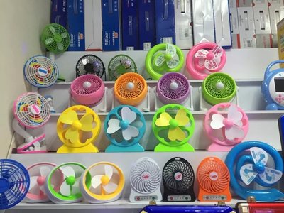 迷你小風(fēng)扇批發(fā) 環(huán)保USB風(fēng)扇批發(fā) 深圳USB風(fēng)扇廠家-深圳市宇創(chuàng)德電子科技提供迷你小風(fēng)扇批發(fā) 環(huán)保USB風(fēng)扇批發(fā) 深圳USB風(fēng)扇廠家的相關(guān)介紹、產(chǎn)品、服務(wù)、圖片、價格手機內(nèi)存卡 手機移動電源 藍牙音箱 讀卡器 數(shù)據(jù)線、手機移動電源 手機內(nèi)存卡 禮品U盤 藍牙音箱 手機數(shù)據(jù)線 讀卡器、